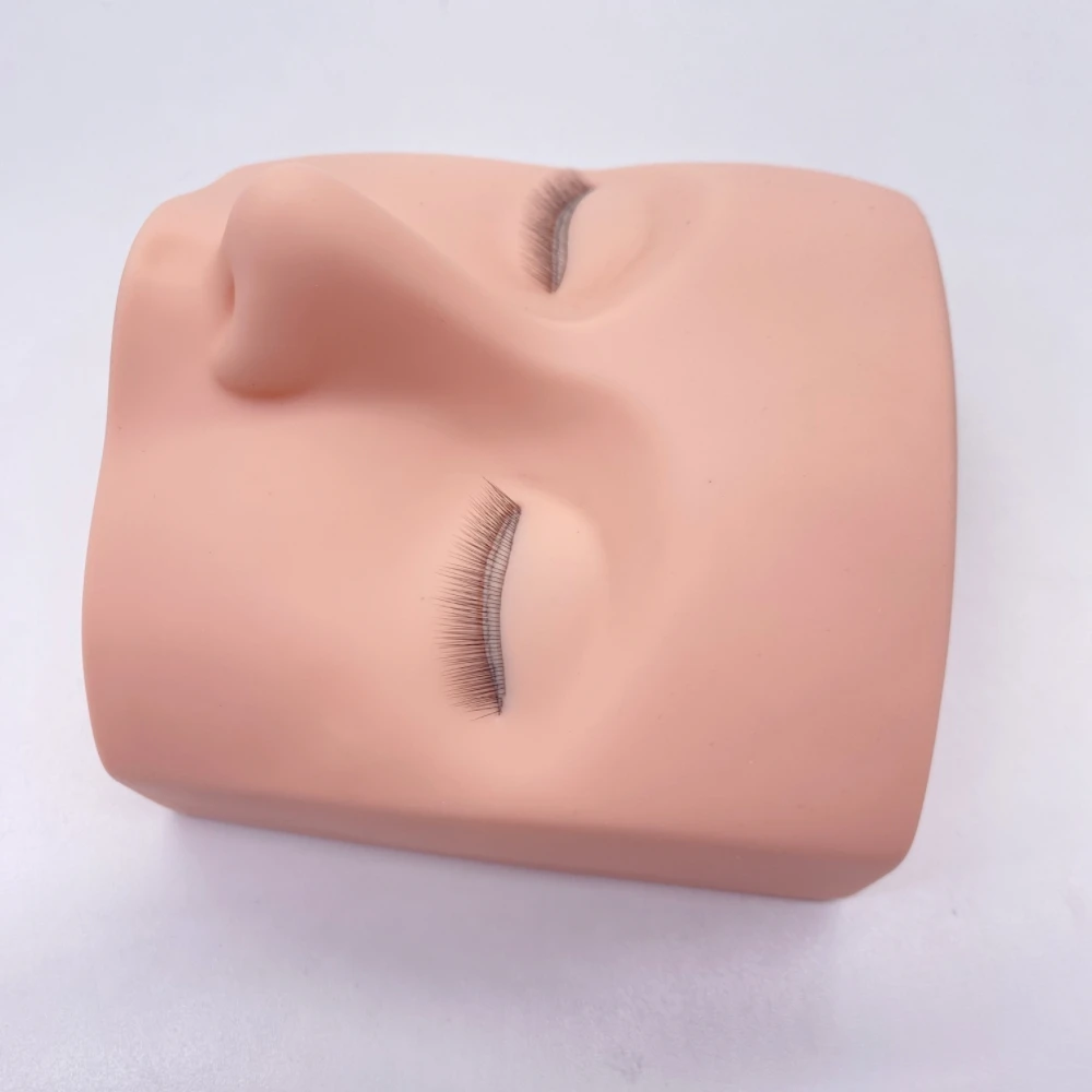 False Eyelash Mannequin Head F - Eyelash Extension Model recensione e prezzo