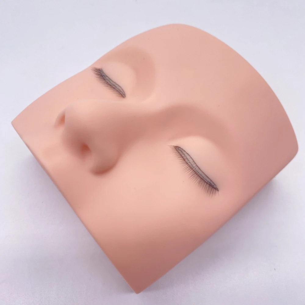 False Eyelash Mannequin Head F - Eyelash Extension Model recensione e prezzo